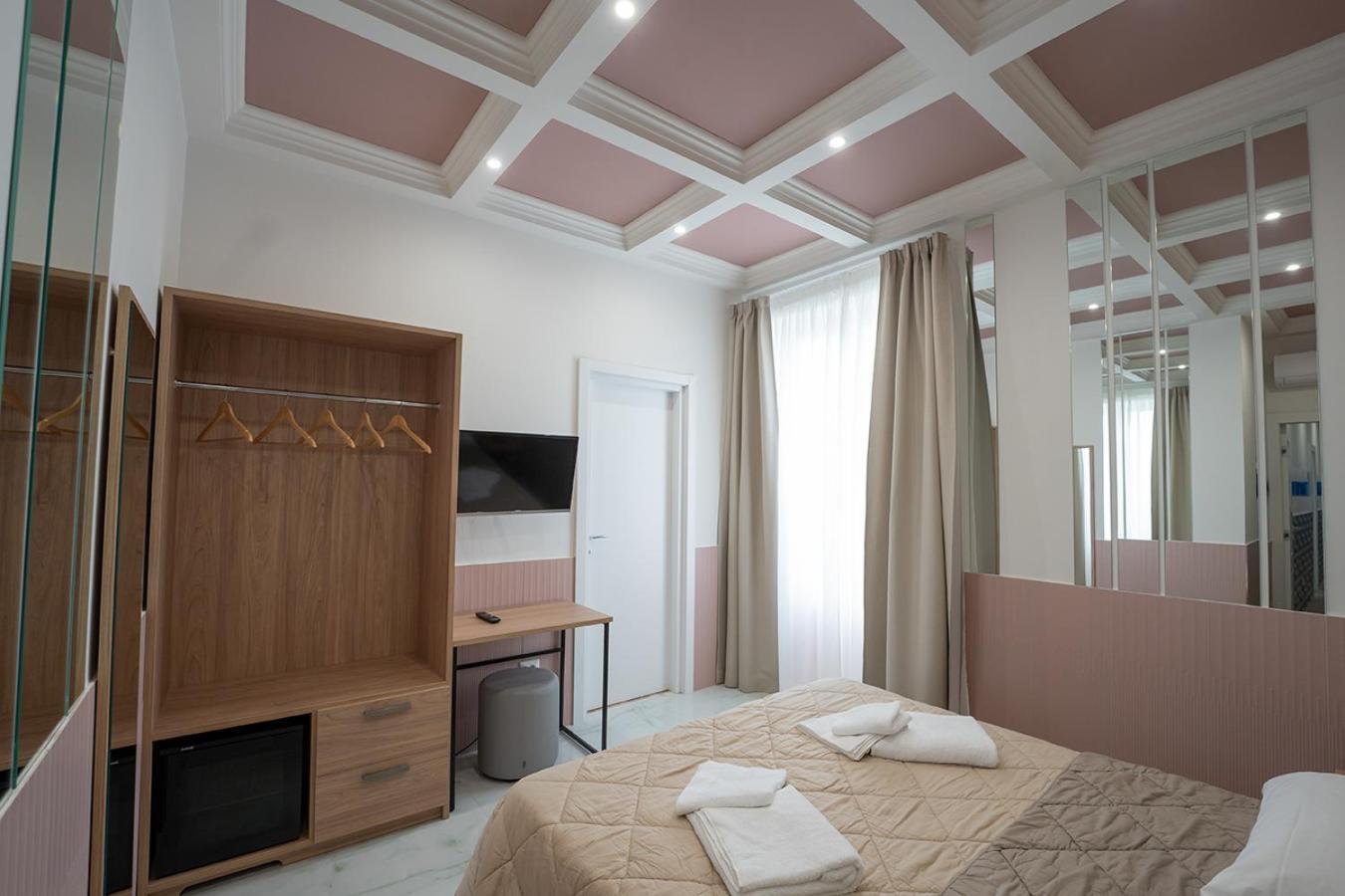P.C. Boutique Medina H. Napoli Centro, By Clapa Group Hotel Exterior foto