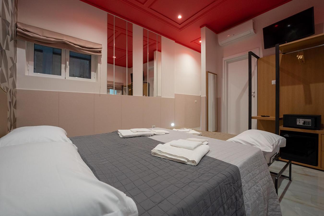 P.C. Boutique Medina H. Napoli Centro, By Clapa Group Hotel Exterior foto